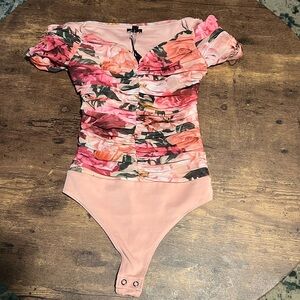 Express floral off shoulder body suit